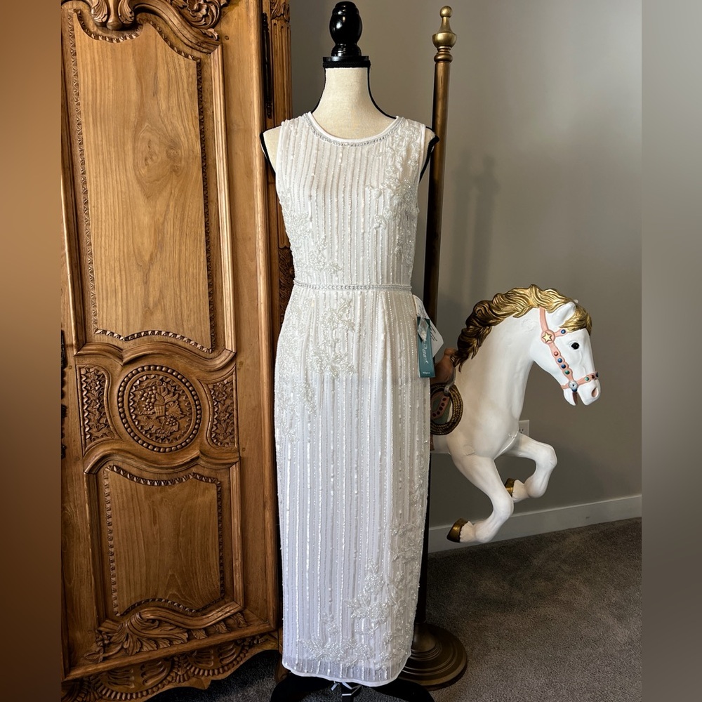 NWT Mac Duggal Striped Floral Embellished Sleeveless Midi Dress 4 White 70260